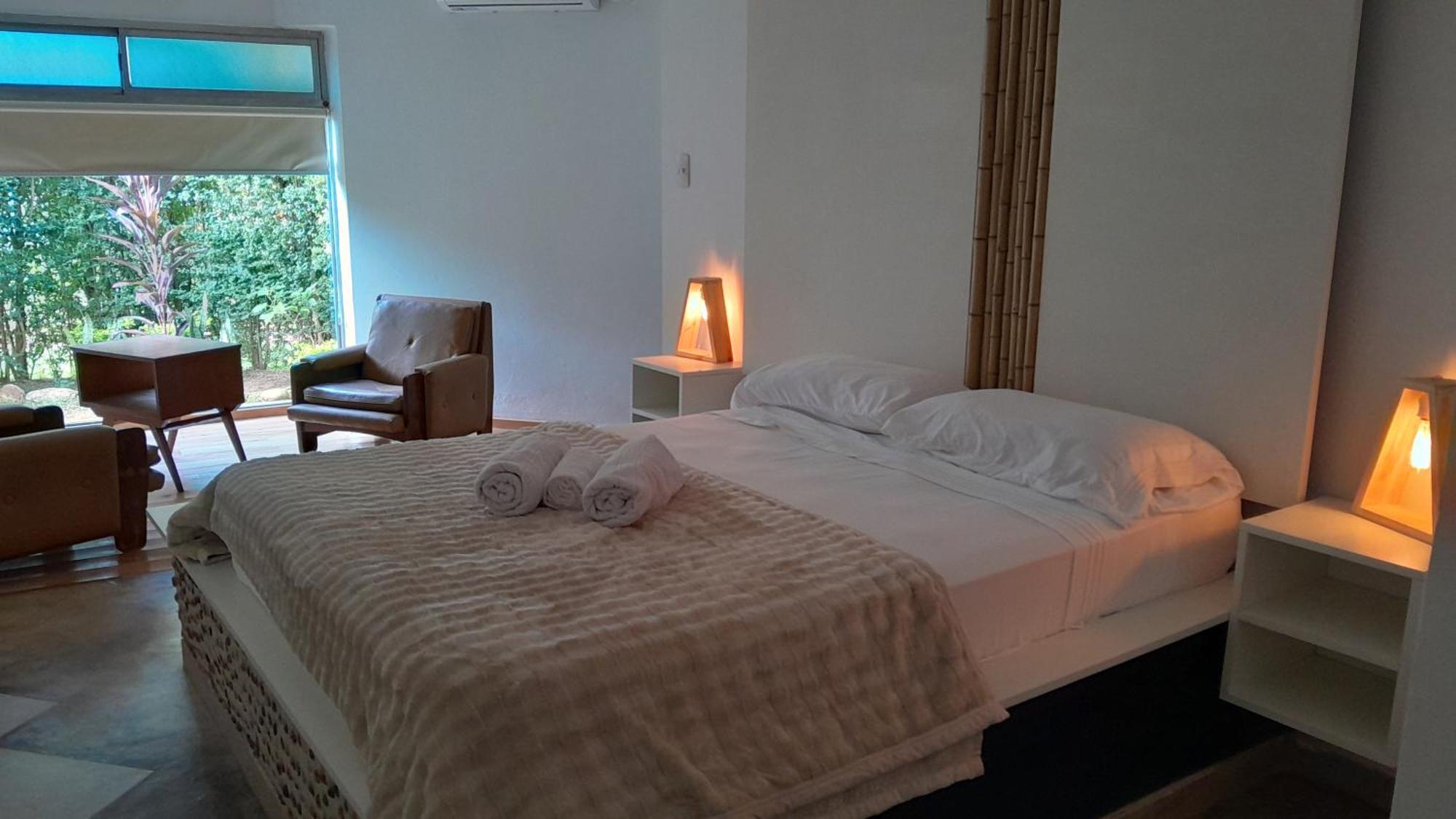 산토 토메 Noah Housing 호스텔 외부 사진
