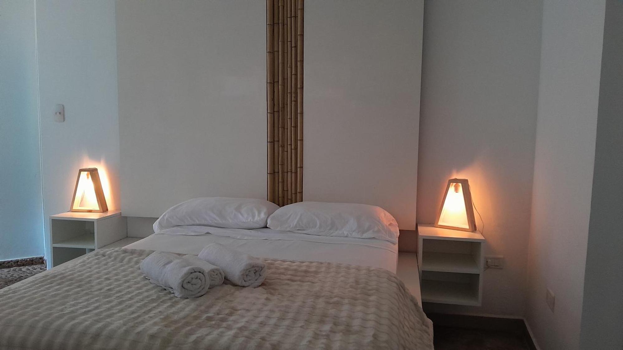 산토 토메 Noah Housing 호스텔 외부 사진